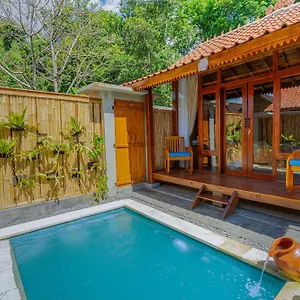 Guest house Ngesil Private Joglo & Pool, Ubud (Bali)